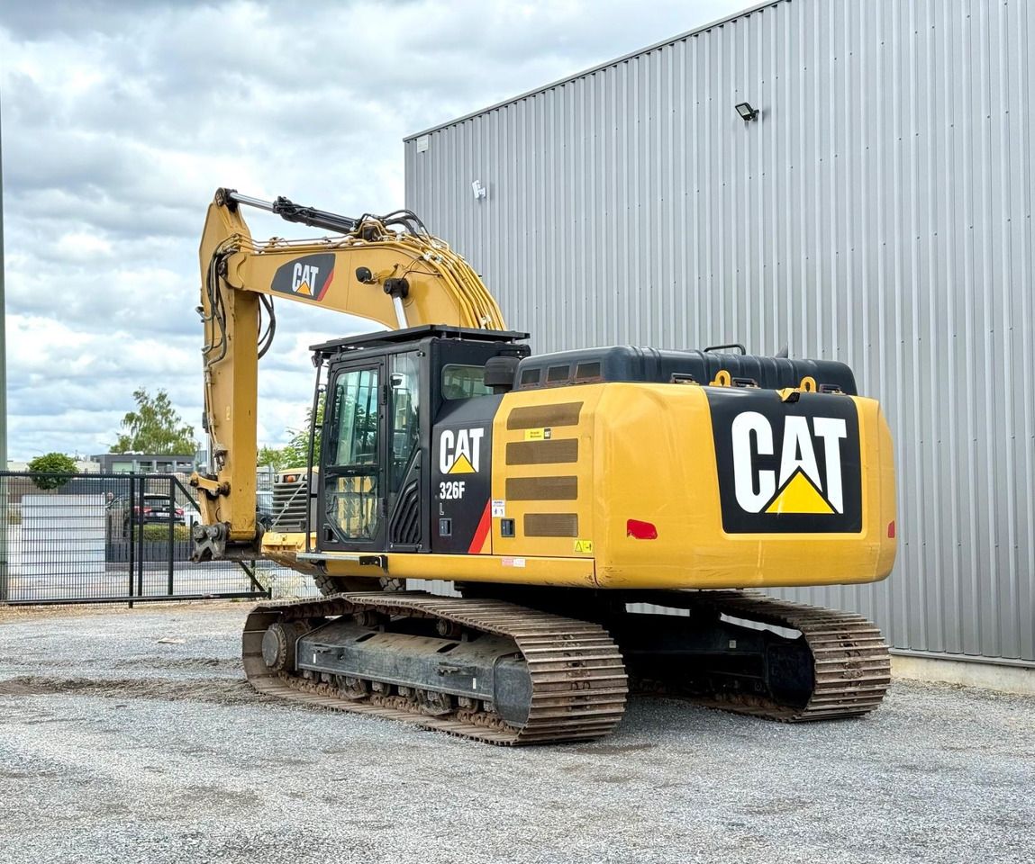 2019 Caterpillar 326F L crawler excavator, rear three-quarter view 2019 Caterpillar 326F L crawler excavator, rear three-quarter view
