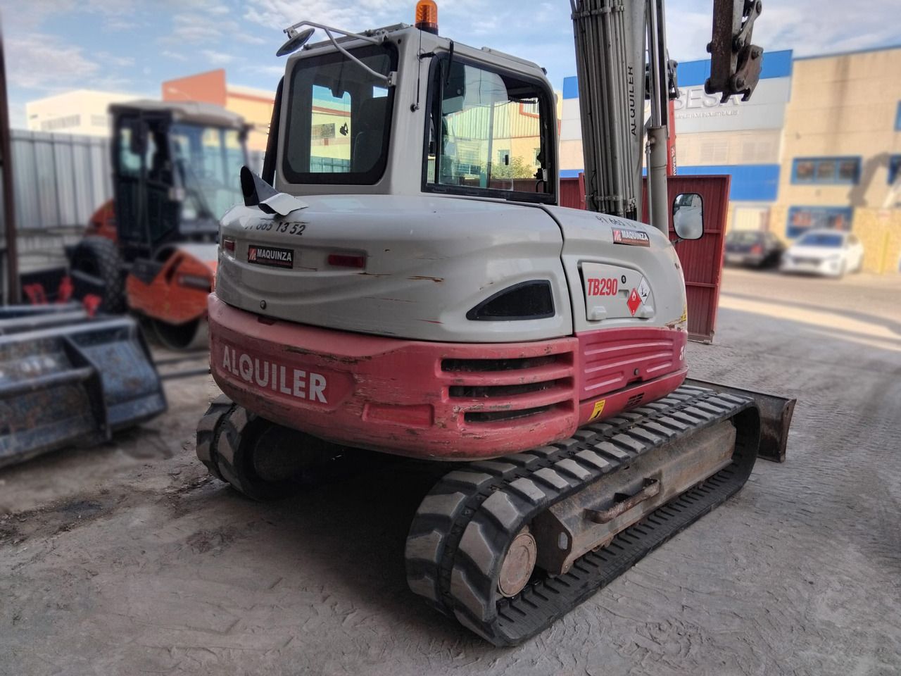 2018 Takeuchi TB290 mini excavator rear view 2018 Takeuchi TB290 mini excavator rear view