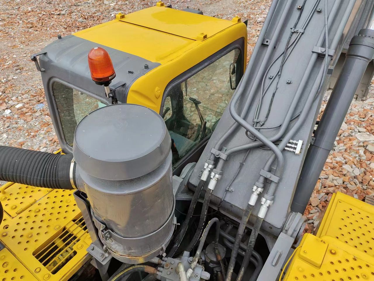 Volvo EC360 crawler excavator cab and boom top view Volvo EC360 crawler excavator cab and boom top view
