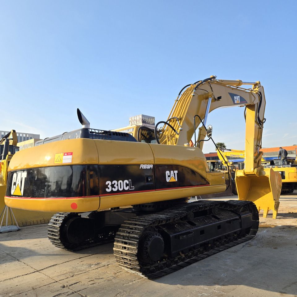 2020 Caterpillar 330CL crawler excavator, rear three-quarter view 2020 Caterpillar 330CL crawler excavator, rear three-quarter view