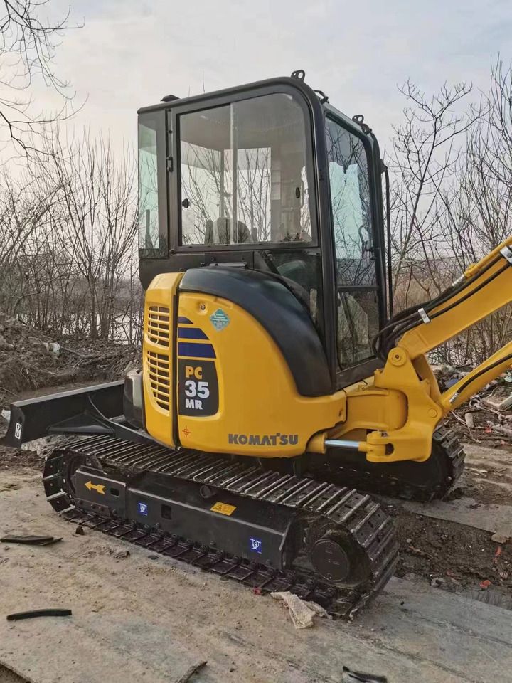 2022 Komatsu PC35MR mini excavator, side profile view