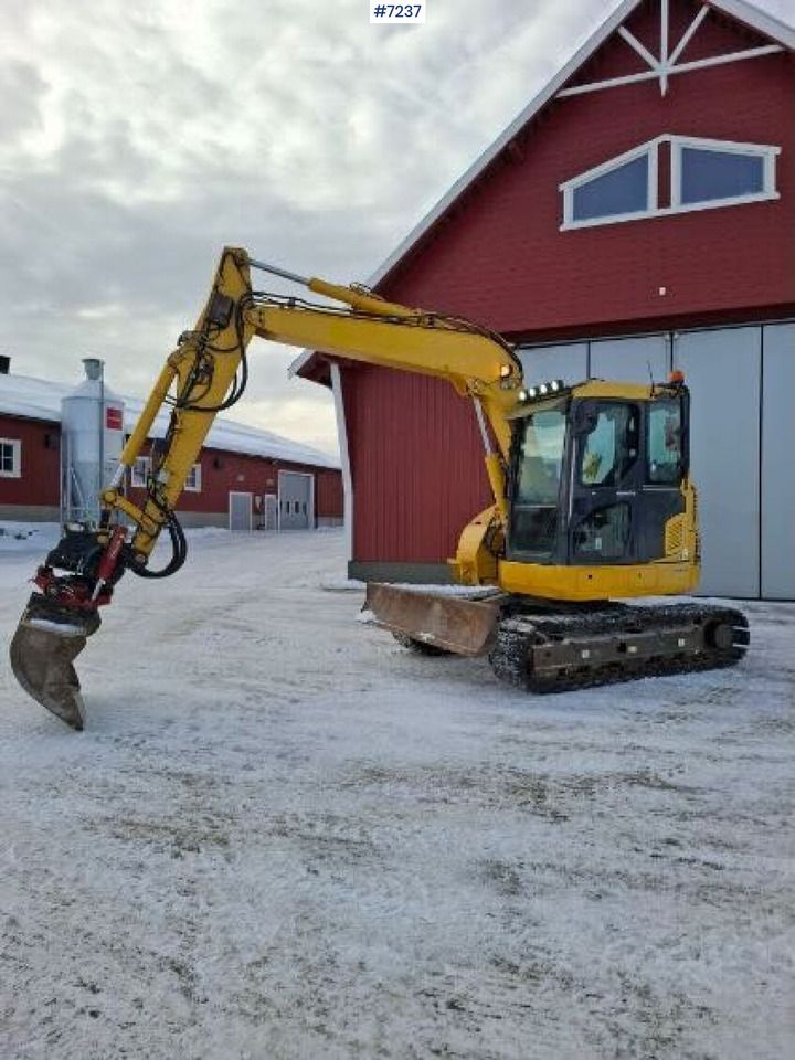 2016 Komatsu PC78US crawler excavator, side view