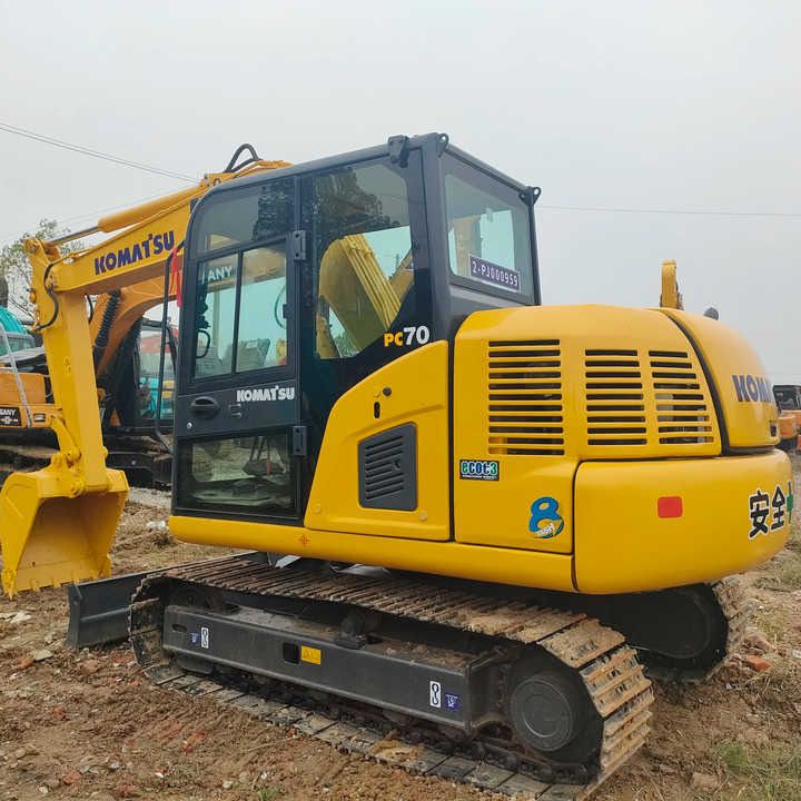 2024 Komatsu PC70-8 crawler excavator, rear three-quarter view 2024 Komatsu PC70-8 crawler excavator, rear three-quarter view