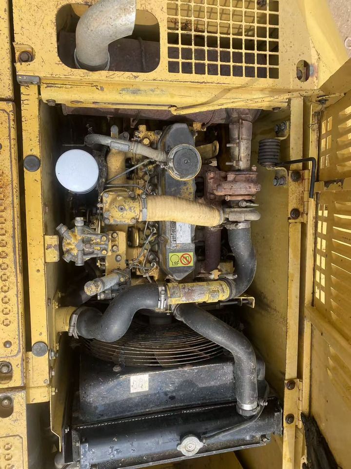 2014 Caterpillar 312C crawler excavator engine compartment view 2014 Caterpillar 312C crawler excavator engine compartment view