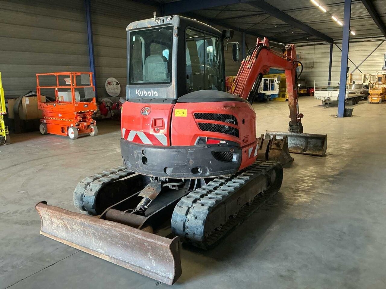 2015 Kubota U48-4 mini excavator, rear three-quarter view 2015 Kubota U48-4 mini excavator, rear three-quarter view