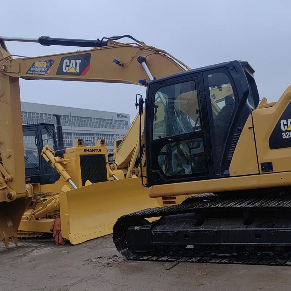 2021 Caterpillar 320GC crawler excavator side view