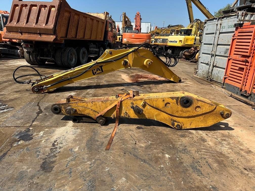 Caterpillar 214 B FT excavator boom and arm components Caterpillar 214 B FT excavator boom and arm components