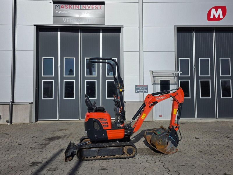2021 Kubota U10-3 mini excavator, side view 2021 Kubota U10-3 mini excavator, side view