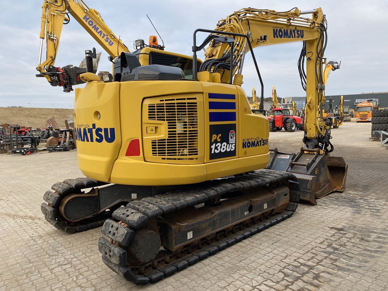 2017 Komatsu PC138US-11 crawler excavator, rear three-quarter view