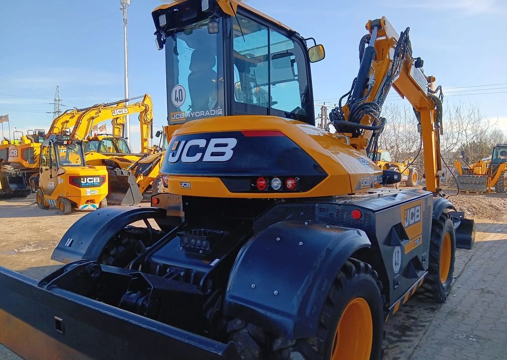 2024 JCB HYDRADIG 110W wheel excavator, rear three-quarter view 2024 JCB HYDRADIG 110W wheel excavator, rear three-quarter view