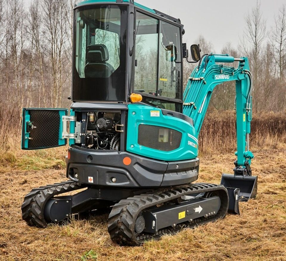 2024 Sunward SWE25UF mini excavator, rear three-quarter view 2024 Sunward SWE25UF mini excavator, rear three-quarter view