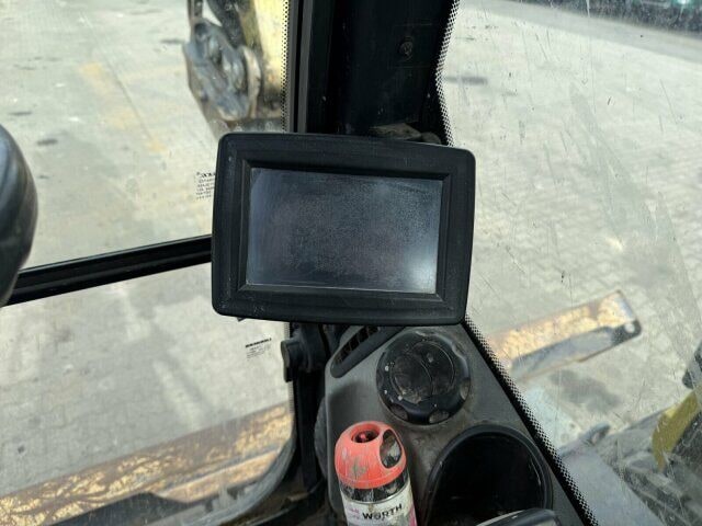 2017 Liebherr A918 COMPACT LITRONIC wheel excavator interior cab display 2017 Liebherr A918 COMPACT LITRONIC wheel excavator interior cab display