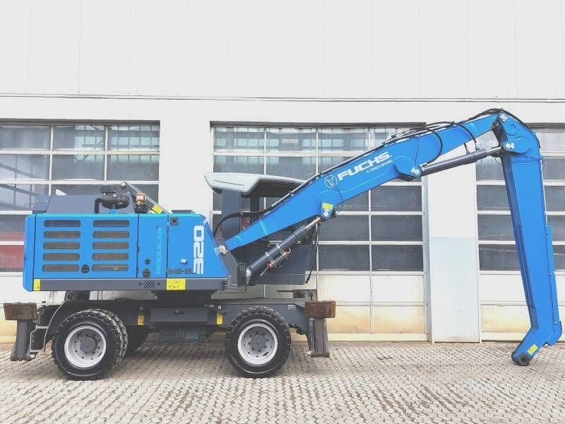 2023 Fuchs MHL320F material handler, side view