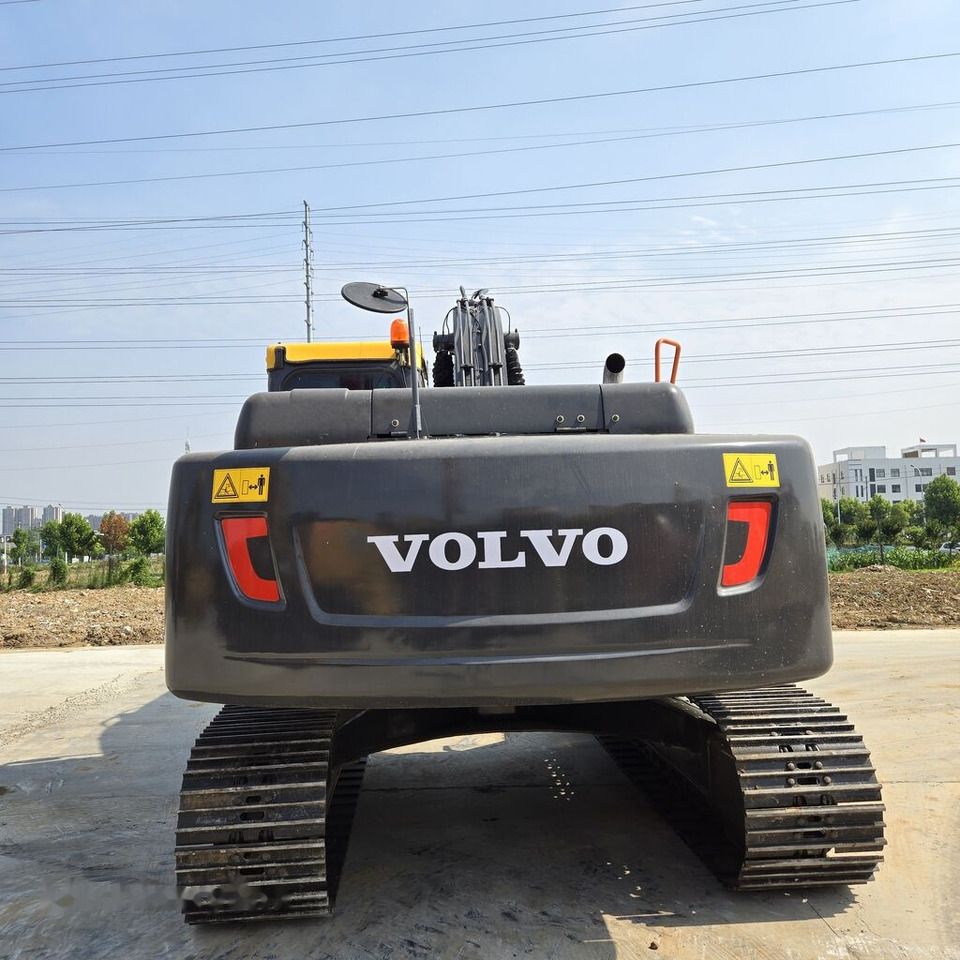 2023 Volvo EC210 crawler excavator rear view 2023 Volvo EC210 crawler excavator rear view