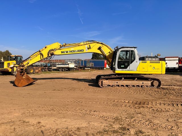 2009 New Holland E265 B crawler excavator, side view