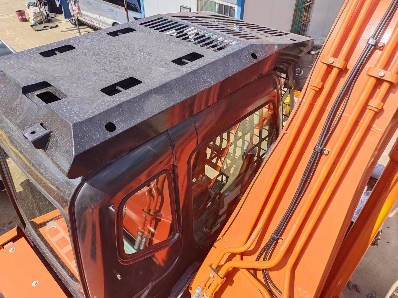 2021 Hitachi ZX200 crawler excavator cab and boom view 2021 Hitachi ZX200 crawler excavator cab and boom view