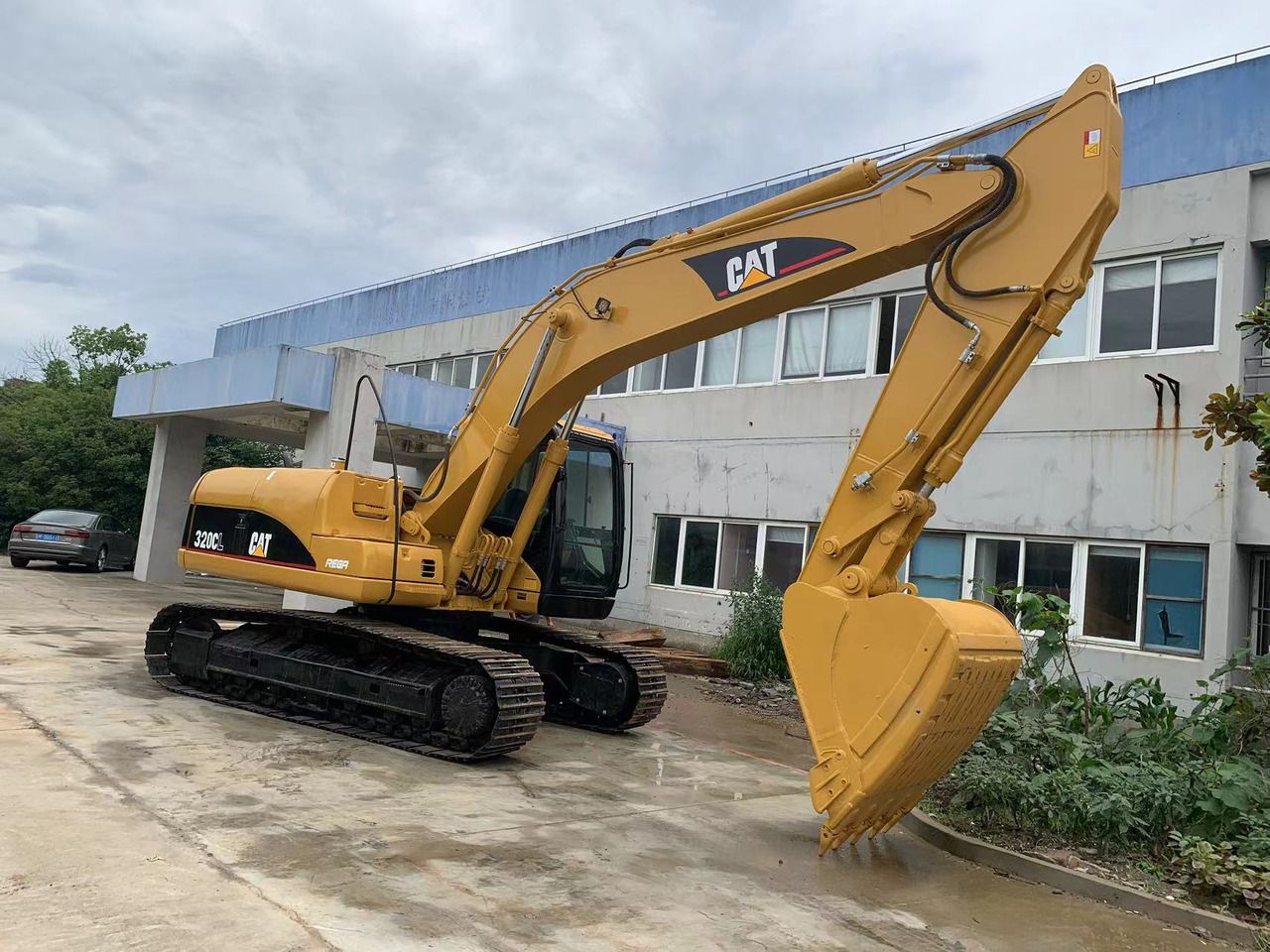 2022 Caterpillar 320CL Raupenbagger, Seitenansicht 2022 Caterpillar 320CL Raupenbagger, Seitenansicht