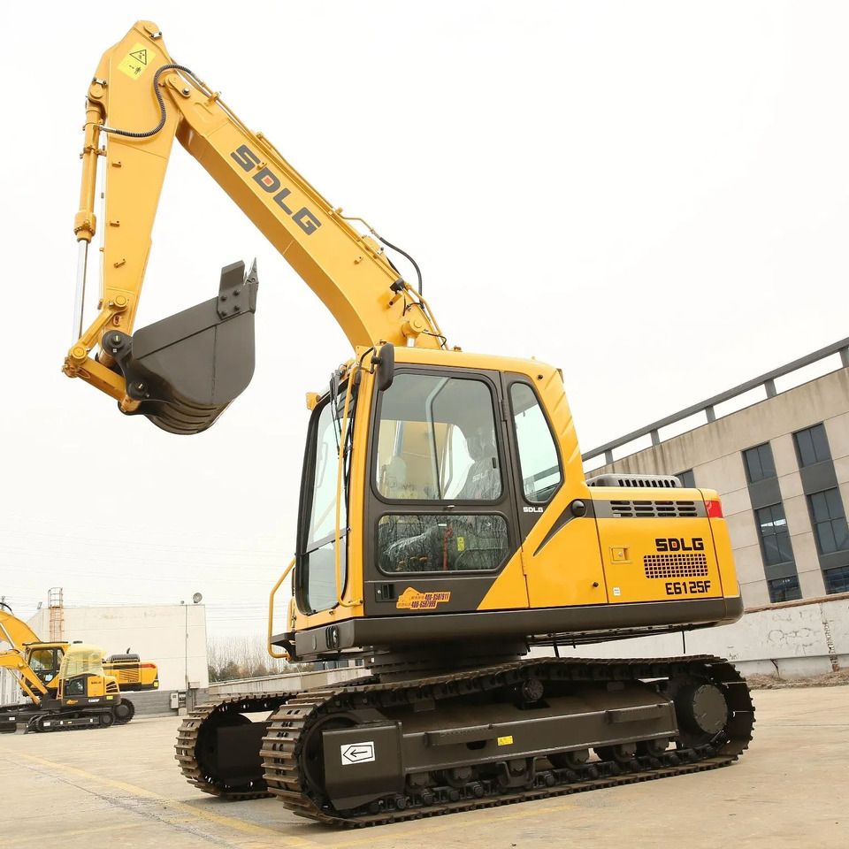 2026 SDLG E6125F crawler excavator, side view