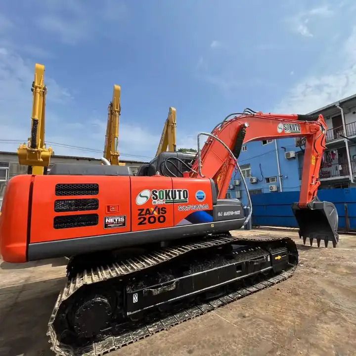 2020 Hitachi Zaxis 200 crawler excavator, rear three-quarter view 2020 Hitachi Zaxis 200 crawler excavator, rear three-quarter view
