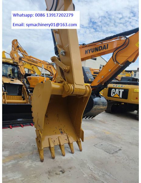 2023 Caterpillar 330D2L crawler excavator bucket view 2023 Caterpillar 330D2L crawler excavator bucket view