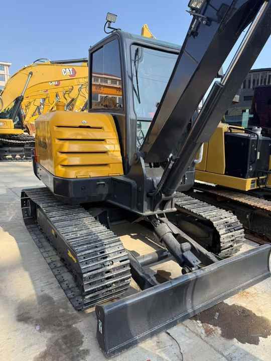 2023 Volvo EC60 crawler excavator, front three-quarter view 2023 Volvo EC60 crawler excavator, front three-quarter view
