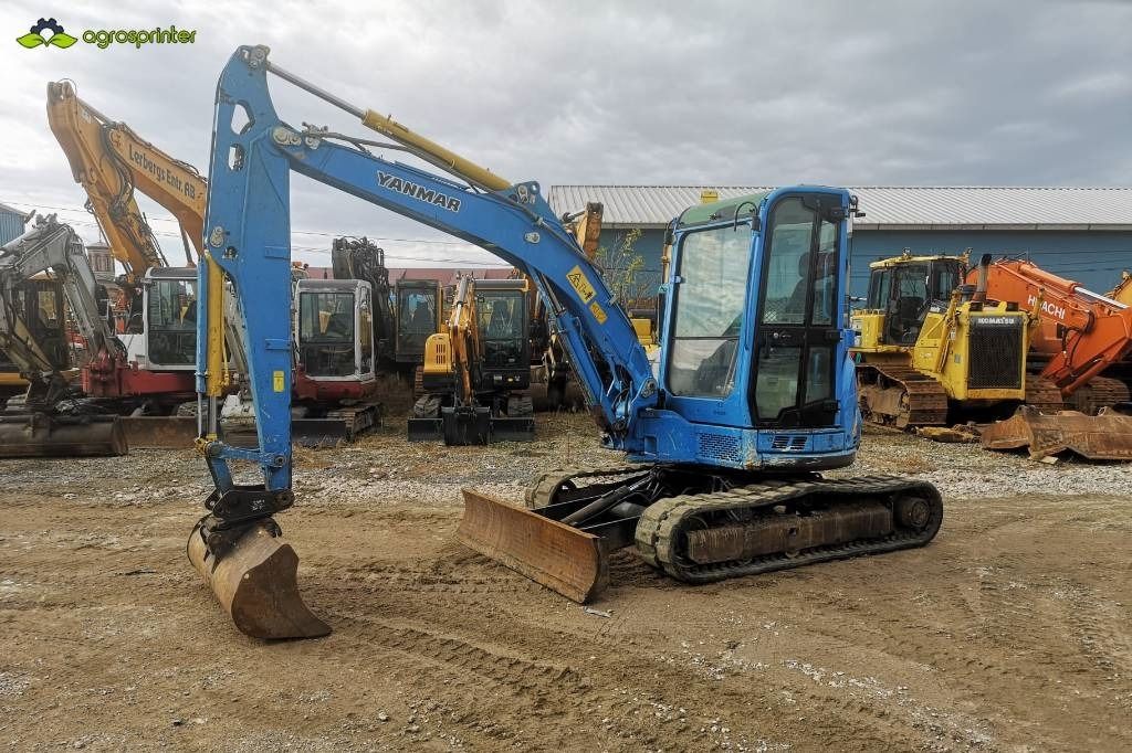 2013 Yanmar VIO57 mini excavator, front three-quarter view 2013 Yanmar VIO57 mini excavator, front three-quarter view