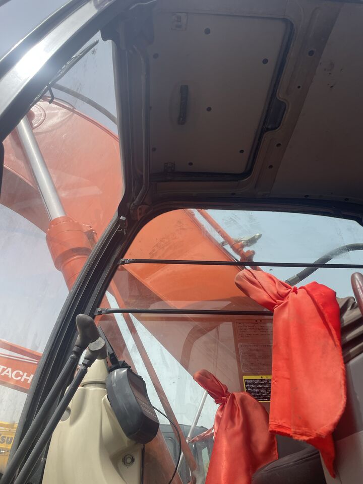 2023 Hitachi ZX240 crawler excavator interior view 2023 Hitachi ZX240 crawler excavator interior view