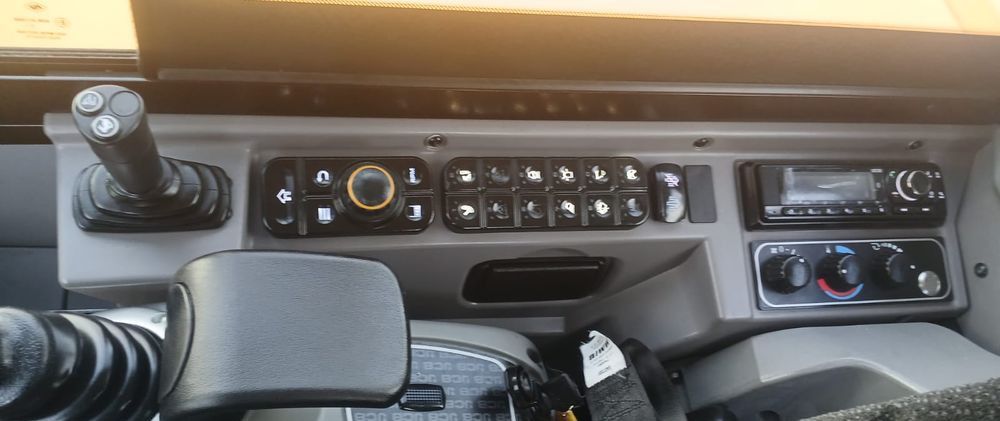 2023 JCB 100C-2 Crawler Excavator interior control panel view 2023 JCB 100C-2 Crawler Excavator interior control panel view