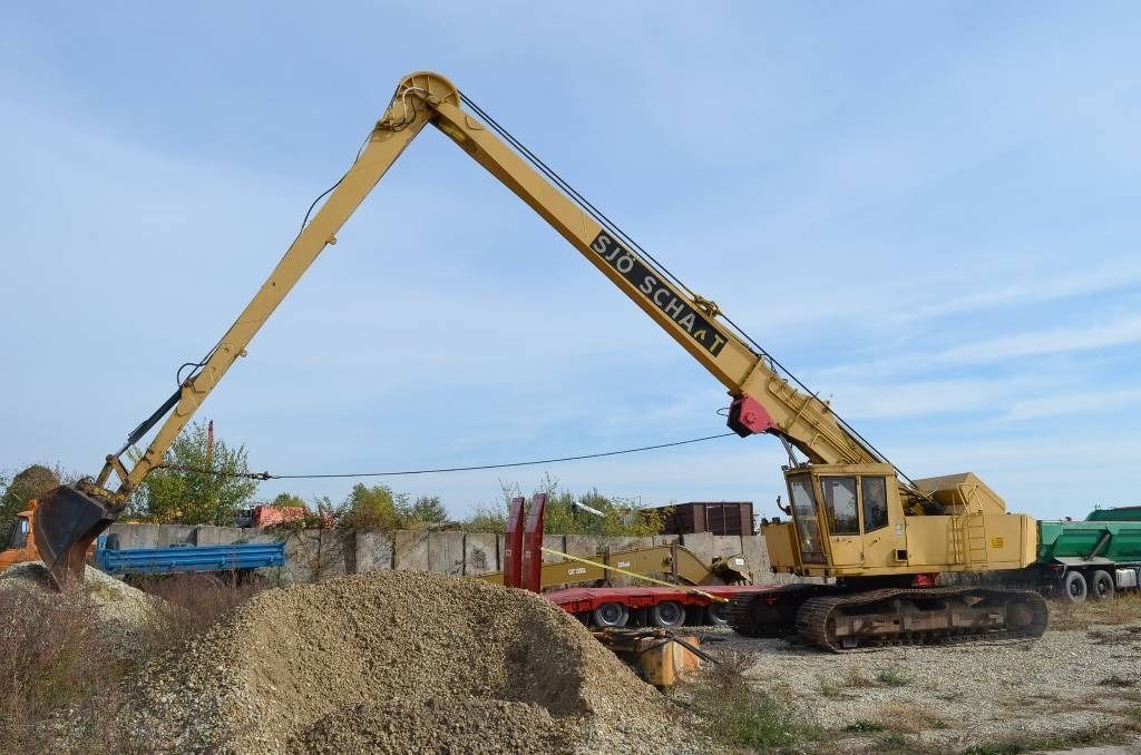 1989 Priestman VC20 dragline side view 1989 Priestman VC20 dragline side view