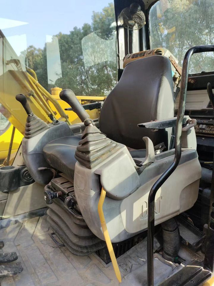 2018 Caterpillar 307D mini excavator interior cab view 2018 Caterpillar 307D mini excavator interior cab view