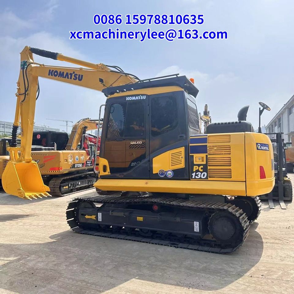 2024 Komatsu PC130 crawler excavator, side view 2024 Komatsu PC130 crawler excavator, side view