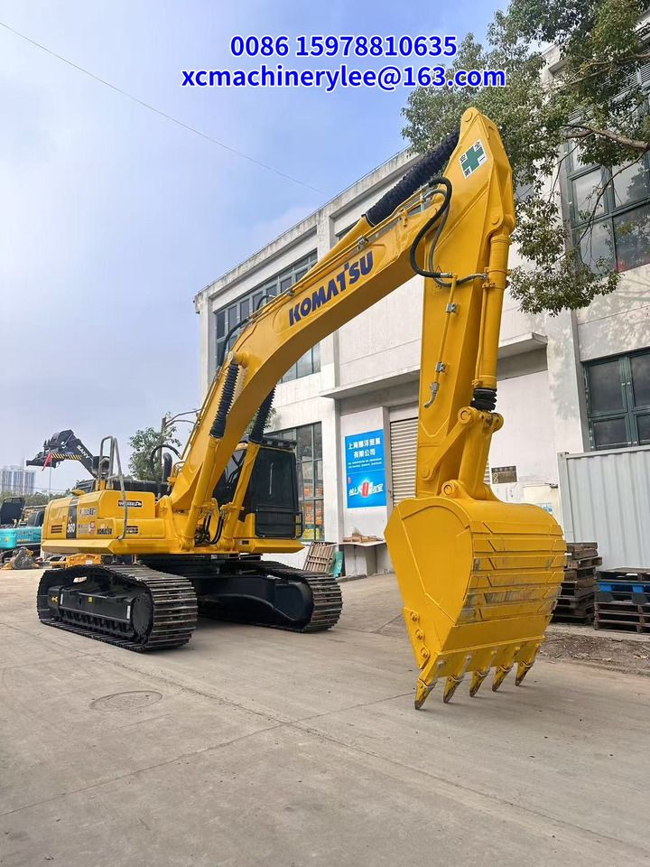 2023 Komatsu PC360 crawler excavator, front three-quarter view 2023 Komatsu PC360 crawler excavator, front three-quarter view