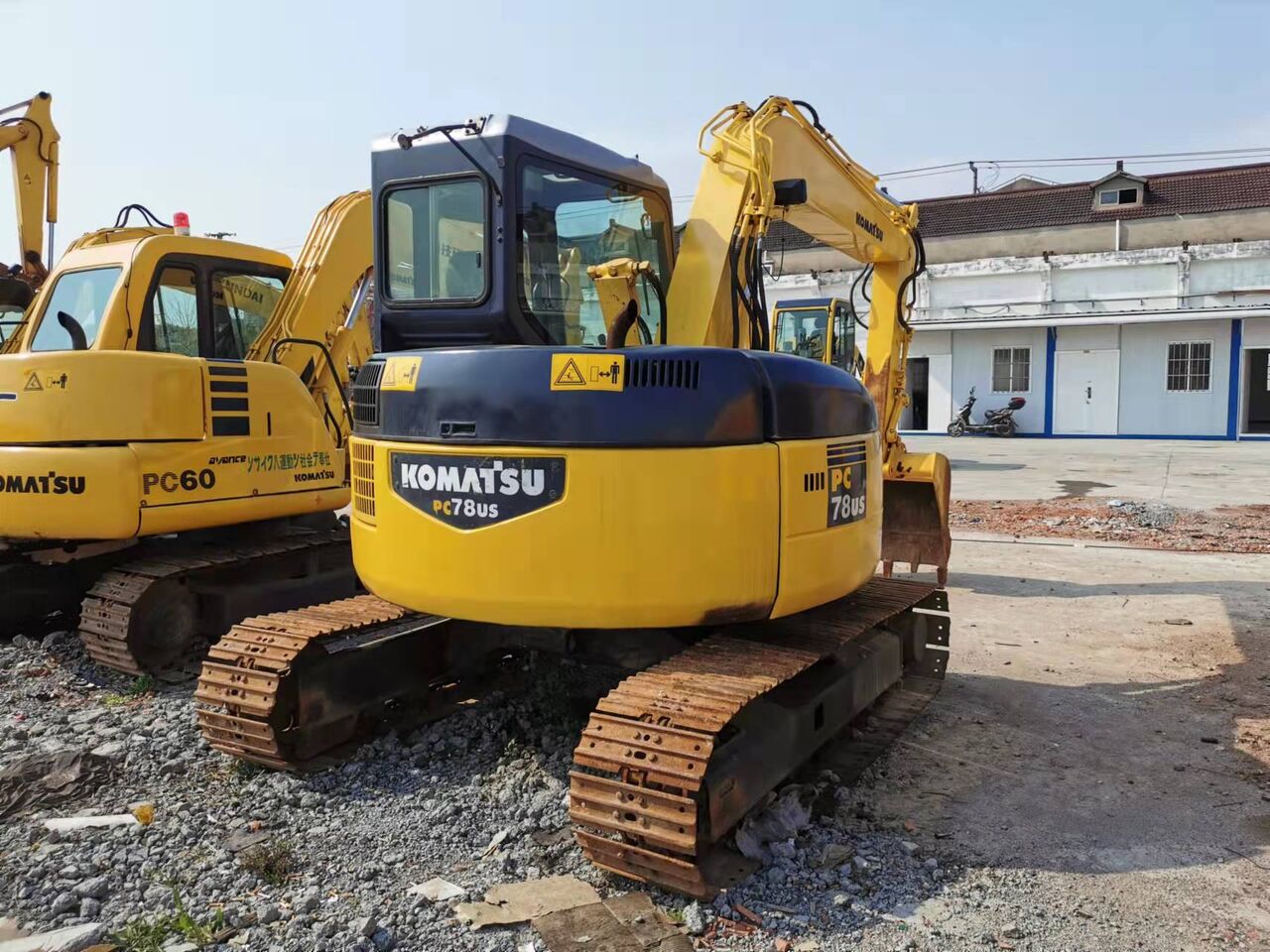 2023 Komatsu PC78US-6 excavator rear view 2023 Komatsu PC78US-6 excavator rear view