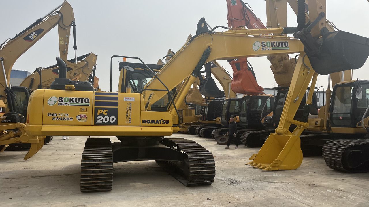 2023 Komatsu PC200 crawler excavator, side profile view