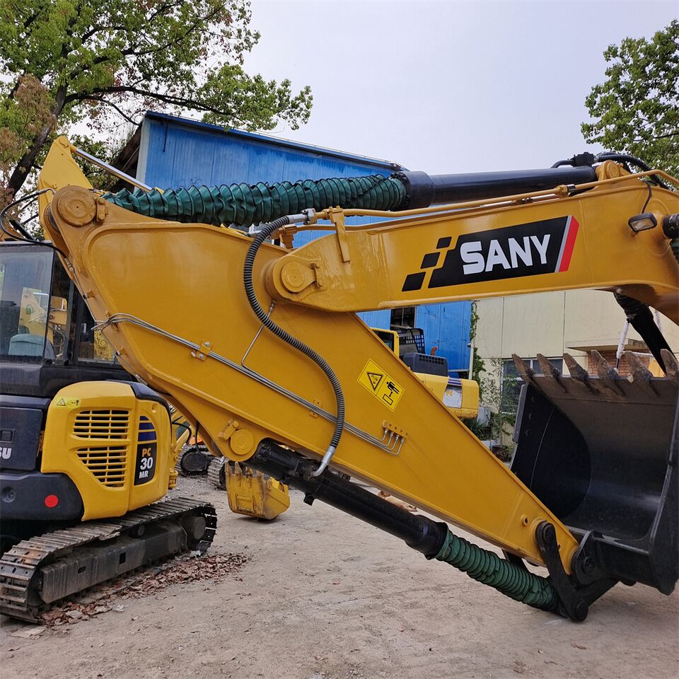 2025 Sany SY305H crawler excavator boom and bucket view 2025 Sany SY305H crawler excavator boom and bucket view