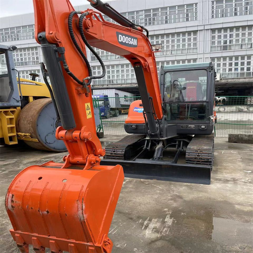 2022 Doosan DX55-9C mini excavator front view