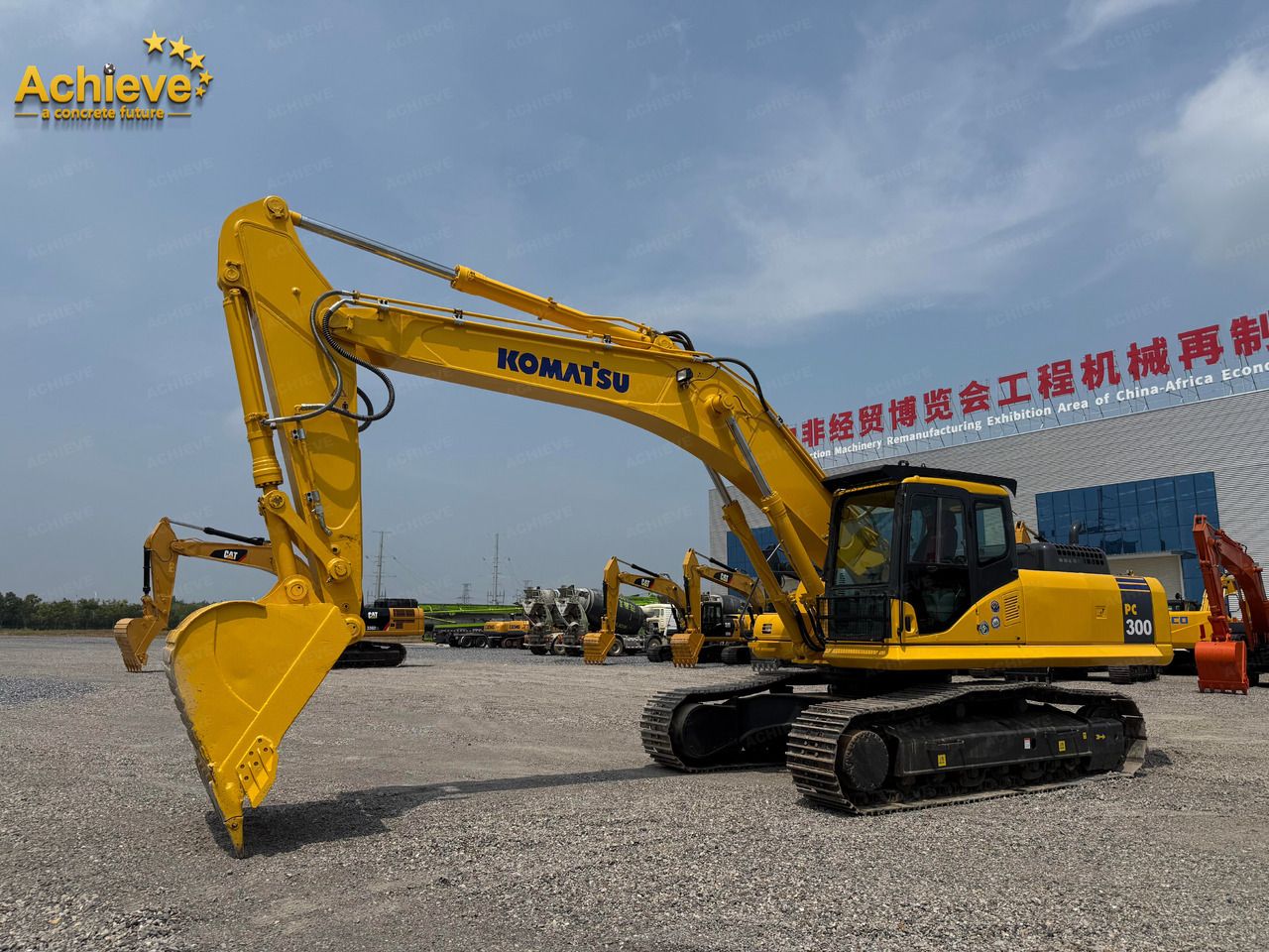 Komatsu PC300-8M0 crawler excavator, side profile view Komatsu PC300-8M0 crawler excavator, side profile view