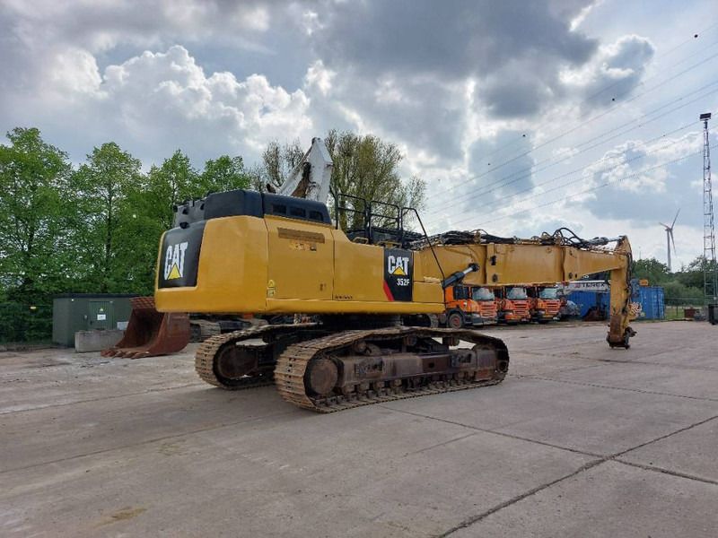 2016 Caterpillar 352F crawler excavator, rear three-quarter view