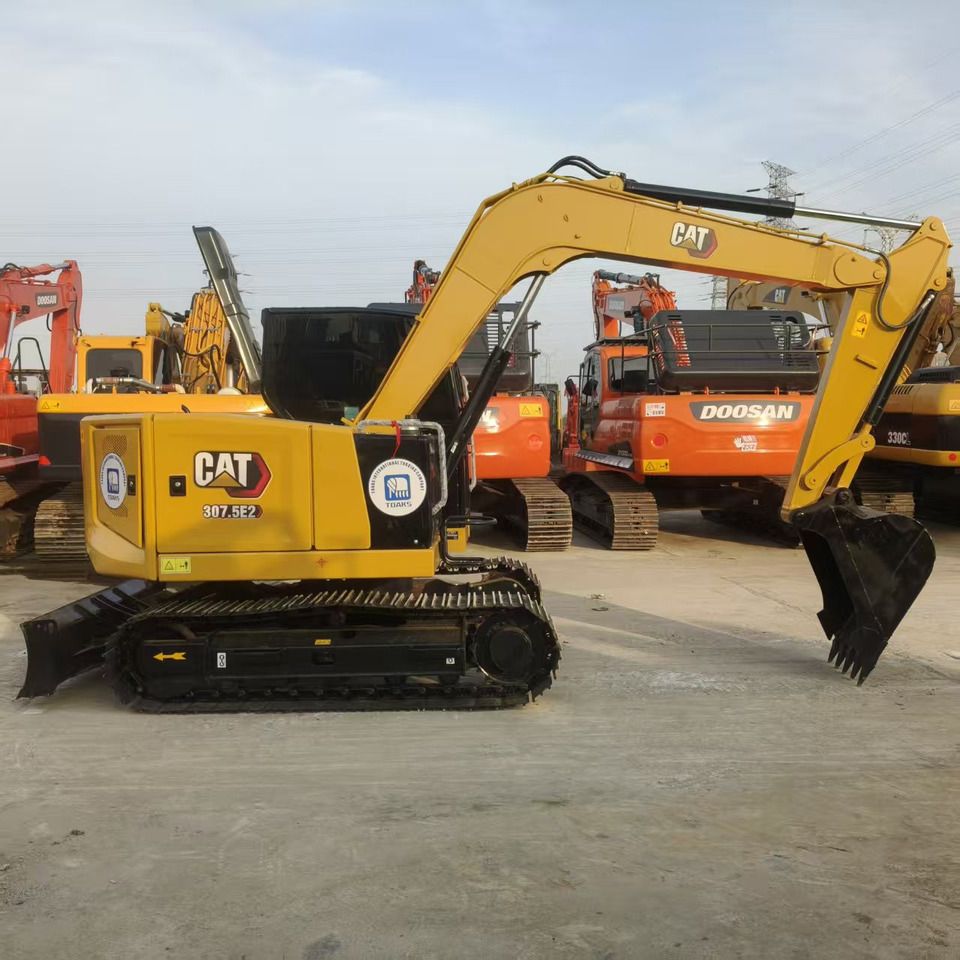 2025 Caterpillar 307.5E2 mini excavator side view