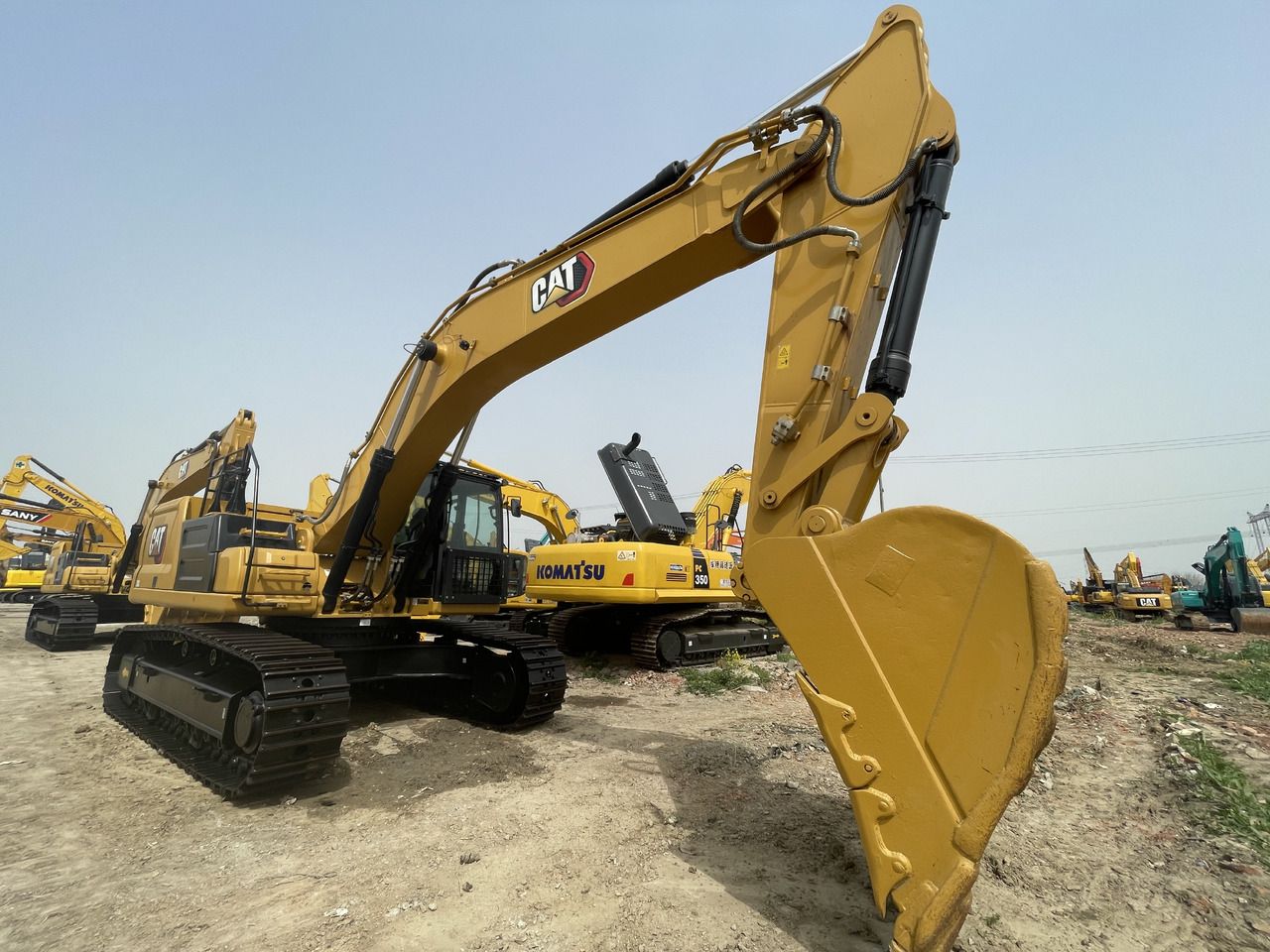 2024 Caterpillar 336GC crawler excavator, side view