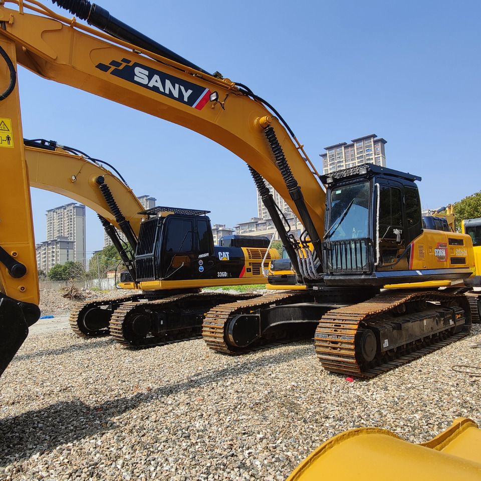 2023 Sany 365H crawler excavator, side view 2023 Sany 365H crawler excavator, side view