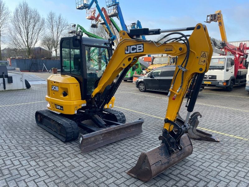 2021 JCB 35Z-1 mini excavator, side view 2021 JCB 35Z-1 mini excavator, side view