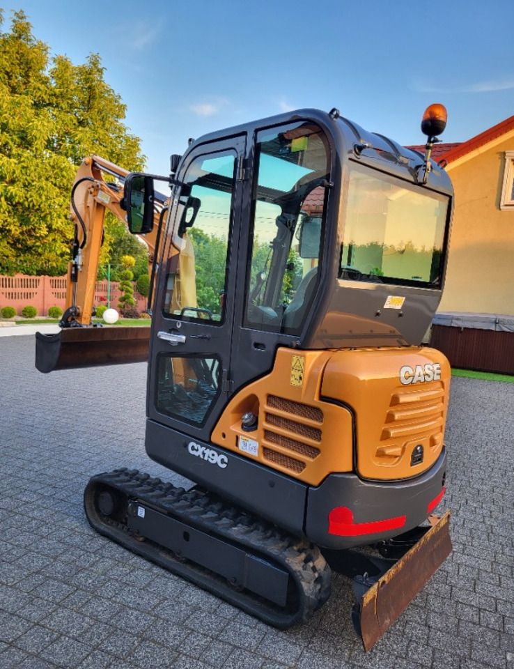 2022 CASE CX19C mini excavator, rear three-quarter view 2022 CASE CX19C mini excavator, rear three-quarter view