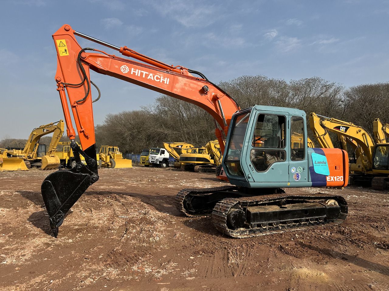 2019 Hitachi EX120 crawler excavator, side profile view 2019 Hitachi EX120 crawler excavator, side profile view