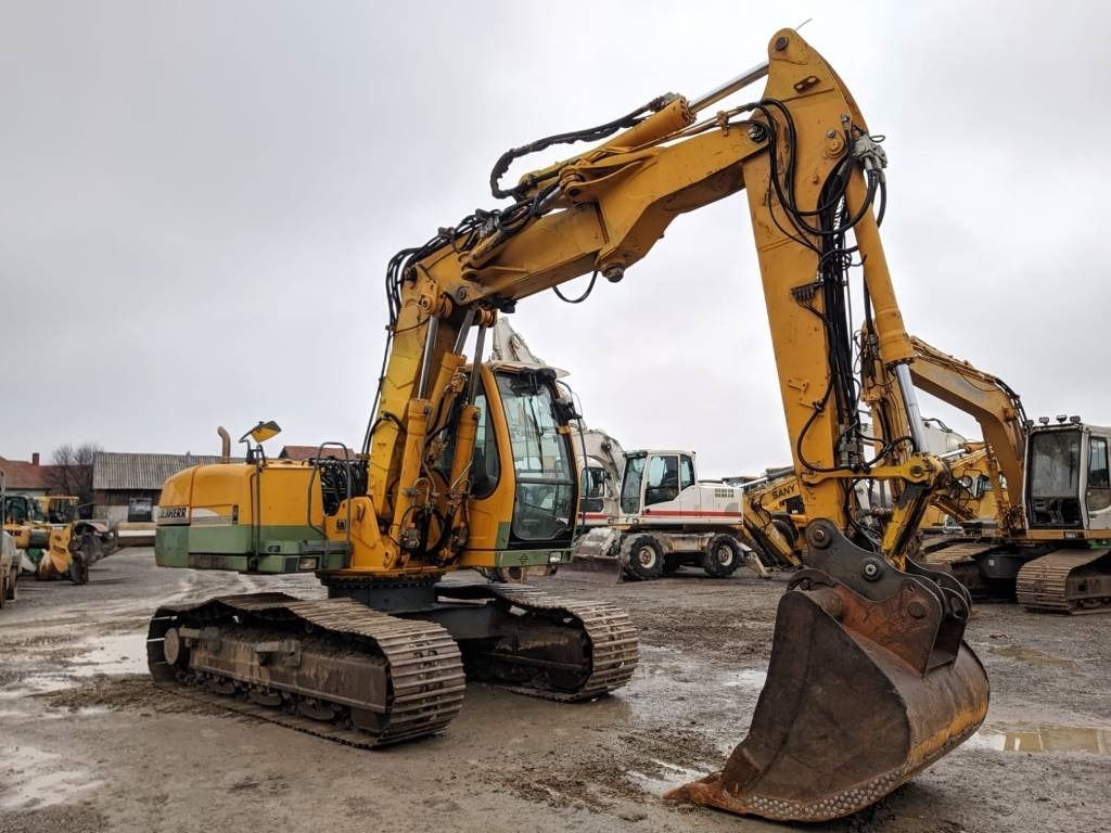2007 Liebherr R 317 LITRONIC crawler excavator, side view