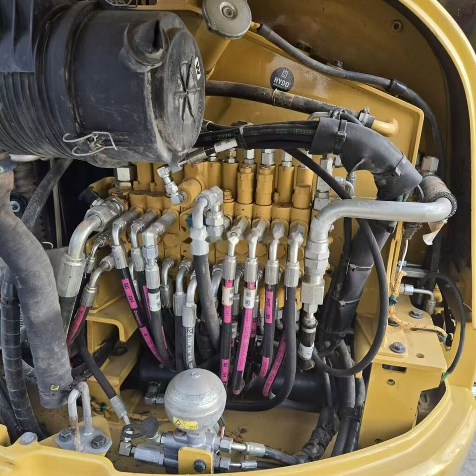 2024 Caterpillar 303.5E mini excavator hydraulic valve bank 2024 Caterpillar 303.5E mini excavator hydraulic valve bank