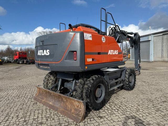 2019 Atlas 150W wheel excavator, rear three-quarter view