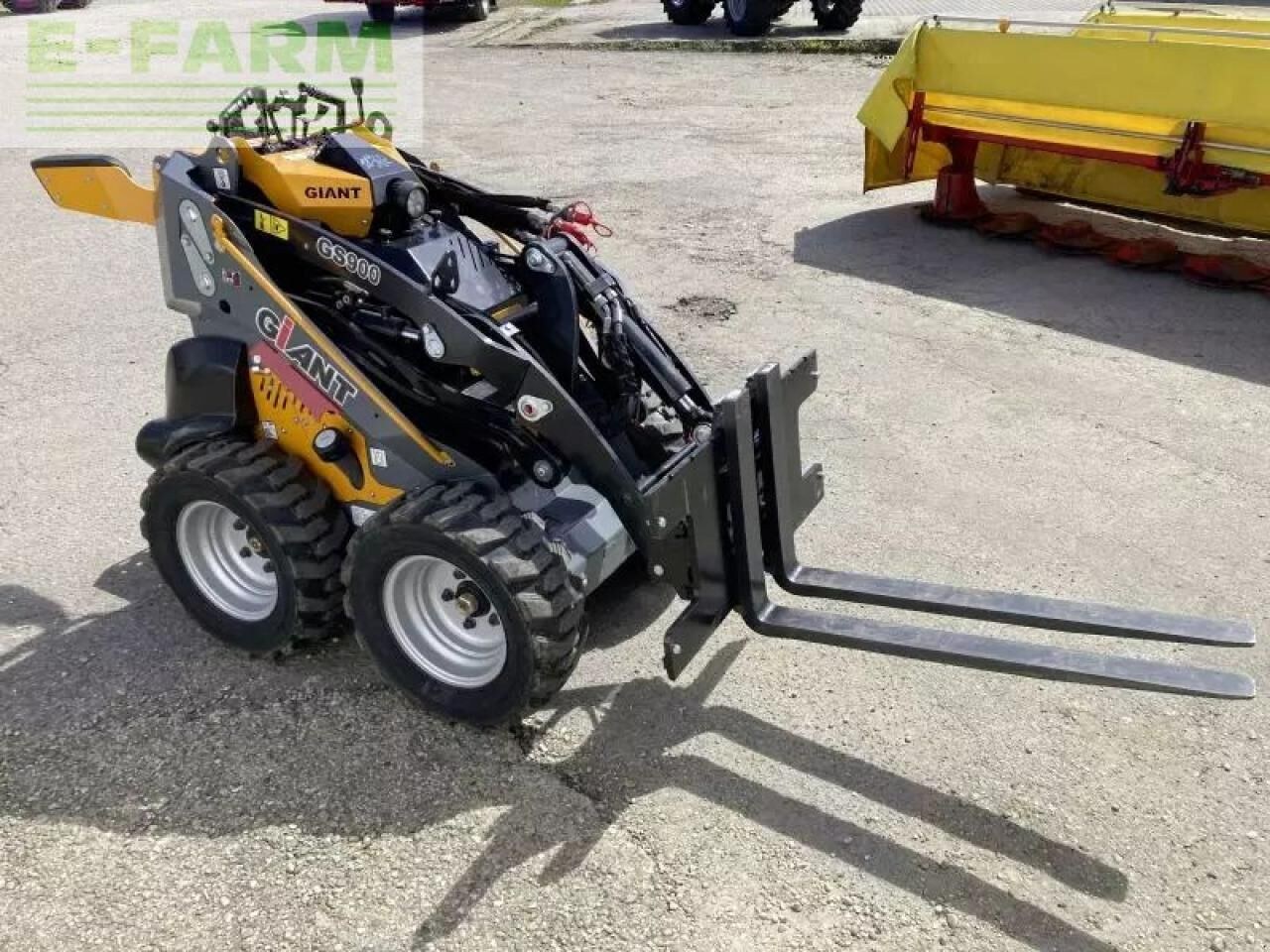 2024 Giant GS900 mini excavator with pallet forks, high-angle view
