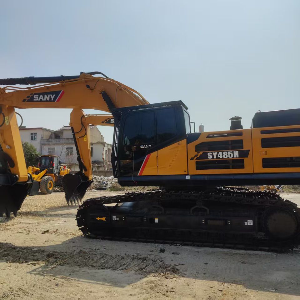 2023 Sany SY485H excavator side view 2023 Sany SY485H excavator side view