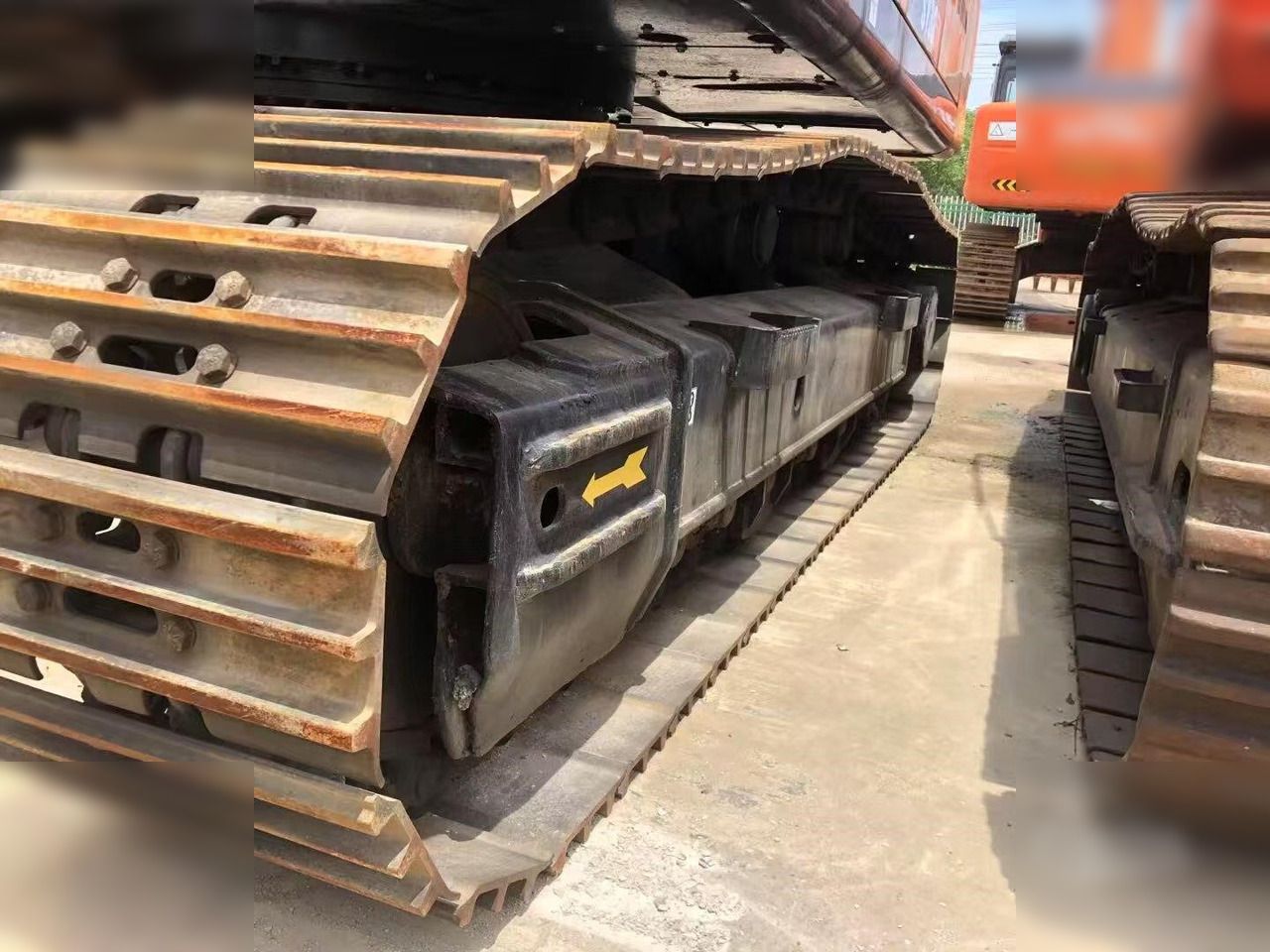 2022 Sany SY365H crawler excavator track assembly view